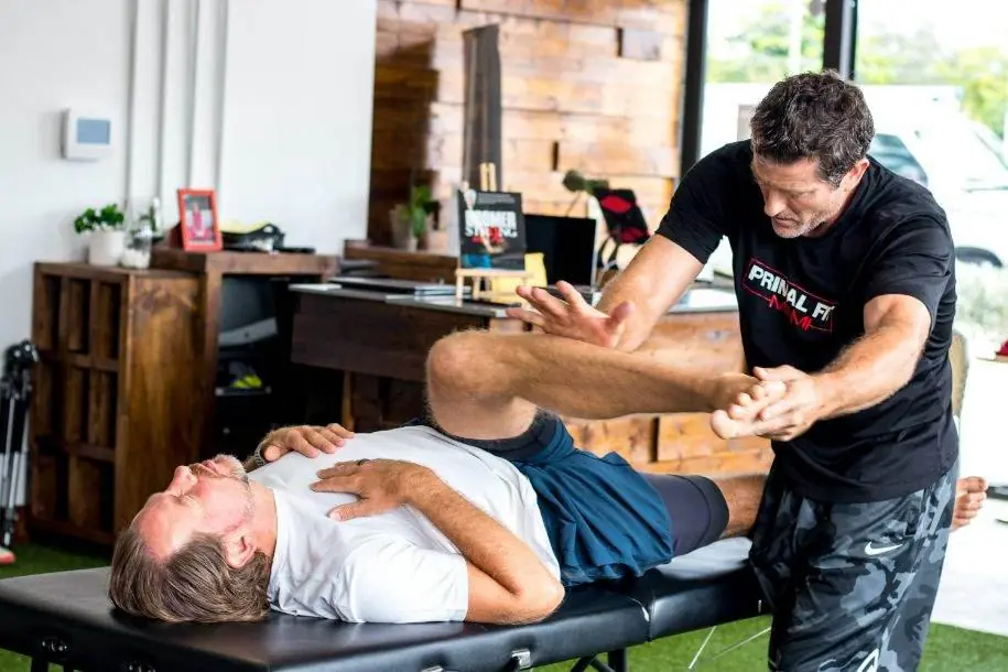 Fascial stretch therapy session by Matt Pack